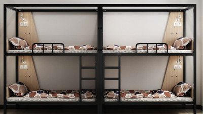 学校宿舍改造学生上下铺铁床楼梯很方便