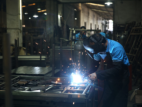 天行（中国）-焊接工序